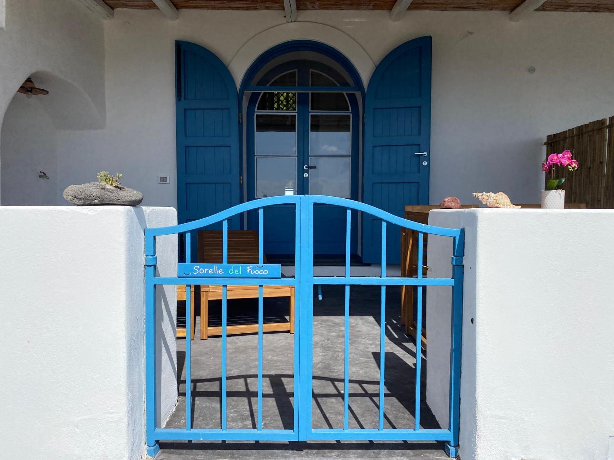 Apartamento La Mia Valigia A Estrómboli Exterior foto