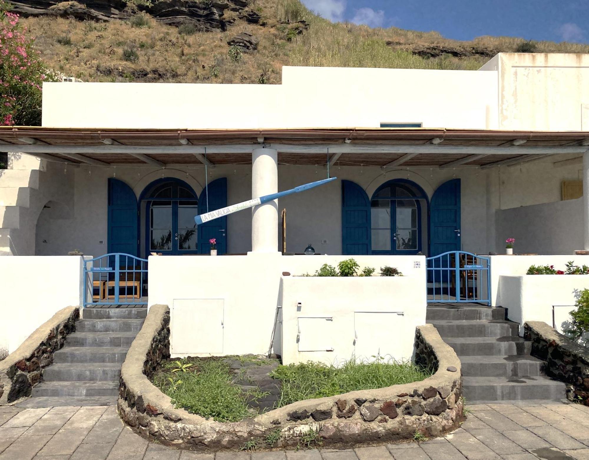 Apartamento La Mia Valigia A Estrómboli Exterior foto