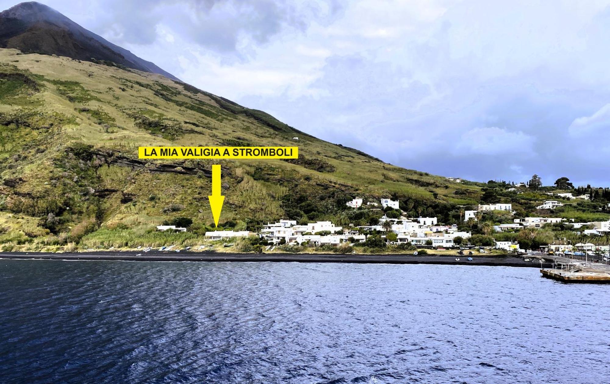 Apartamento La Mia Valigia A Estrómboli Exterior foto